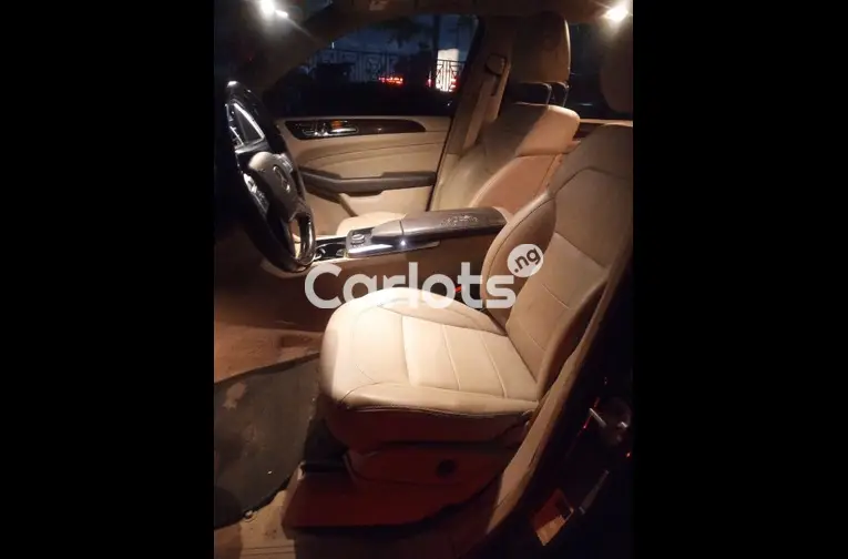 FOREIGN USED 2012 MERCEDES BENZ ML350 for sale in Ikeja, Lagos - thumbnail 3