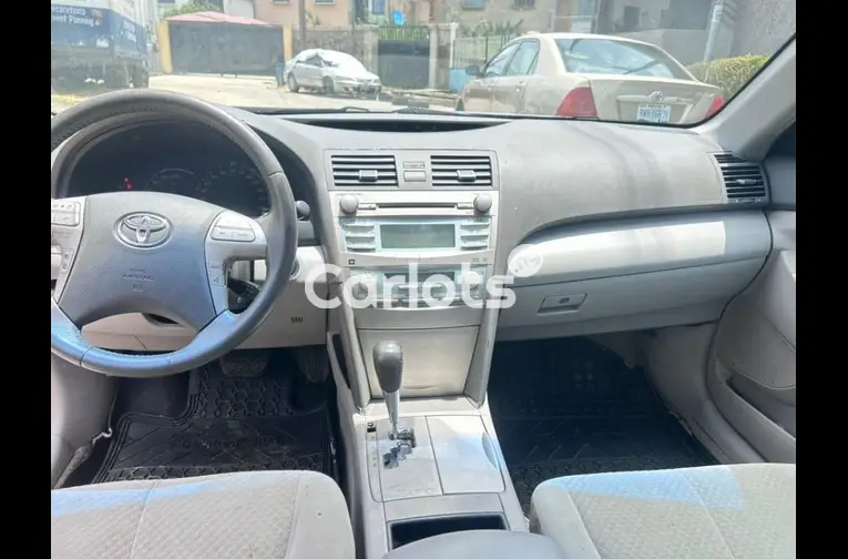 FOREIGN USED 2008 TOYOTA CAMRY HYBRID for sale in Surulere, Lagos - photo 2 of 5