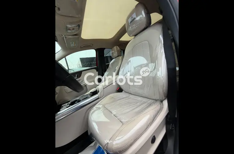 2021 Mercedes Benz GLA 250 Model - 5/5