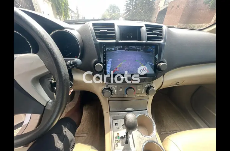 UN-REGISTERED 2008🆙2013 TOYOTA HIGHLANDER for sale in Egbeda, Lagos - photo 2 of 5