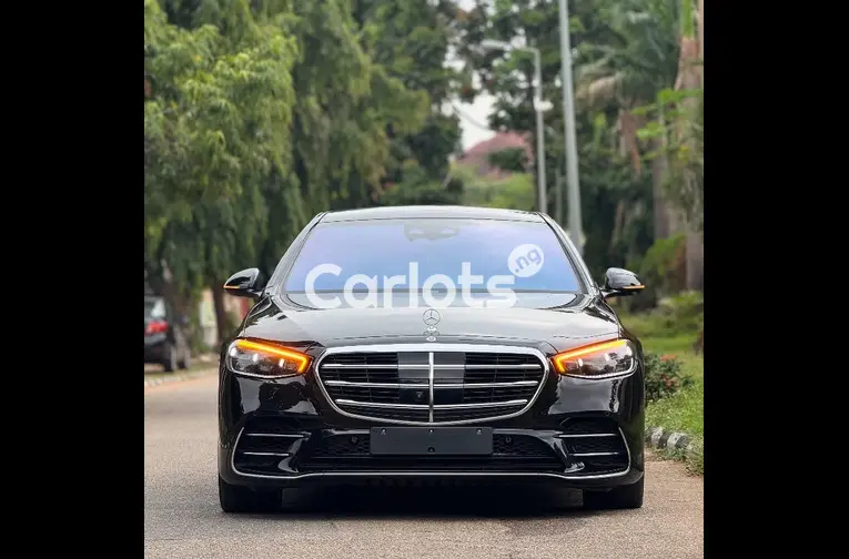 FOREIGN USED 2023 MERCEDES BENZ S580 VIP EDITION - 2/5