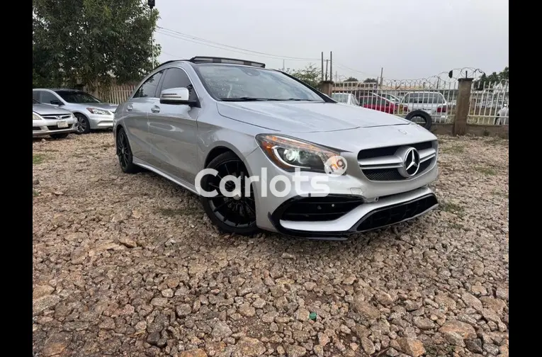 FOREIGN USED 2015 MERCEDES BENZ CLA250 - 1/5