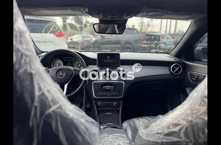 FOREIGN USED 2015 MERCEDES BENZ CLA250 for sale in Kaduna, Kaduna - thumbnail 3
