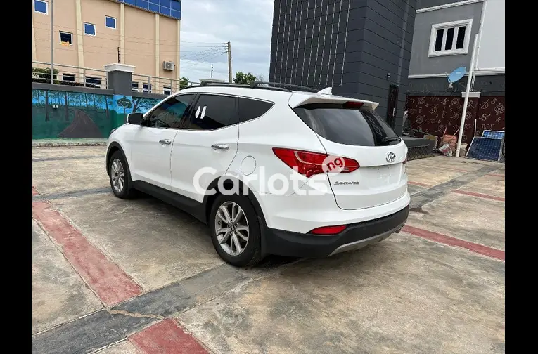 FOREIGN USED 2015 HYUNDAI SANTA FE for sale in Kaduna - photo 5 of 5