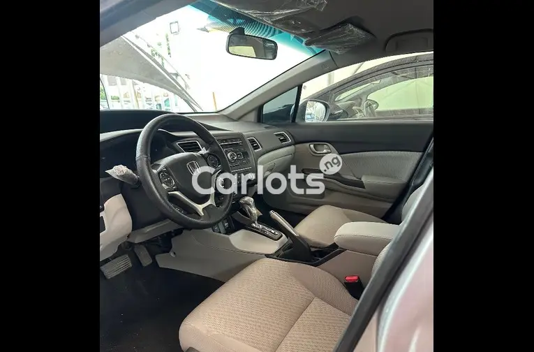 FOREIGN USED 2015 HONDA CIVIC for sale in Kaduna, Kaduna - thumbnail 2