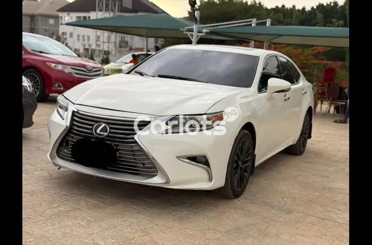 2018 UPGRADED LEXUS ES350 for sale in Abuja