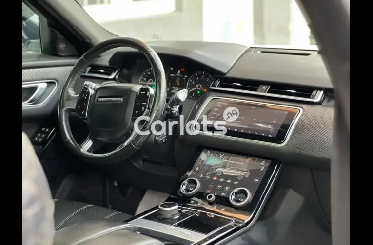 FOREIGN USED 2018 RANGE ROVER VELAR for sale in Lagos, Lagos - photo 2 of 5