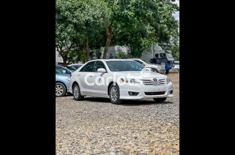2010 TOYOTA CAMRY for sale in Abuja, FCT - thumbnail 2