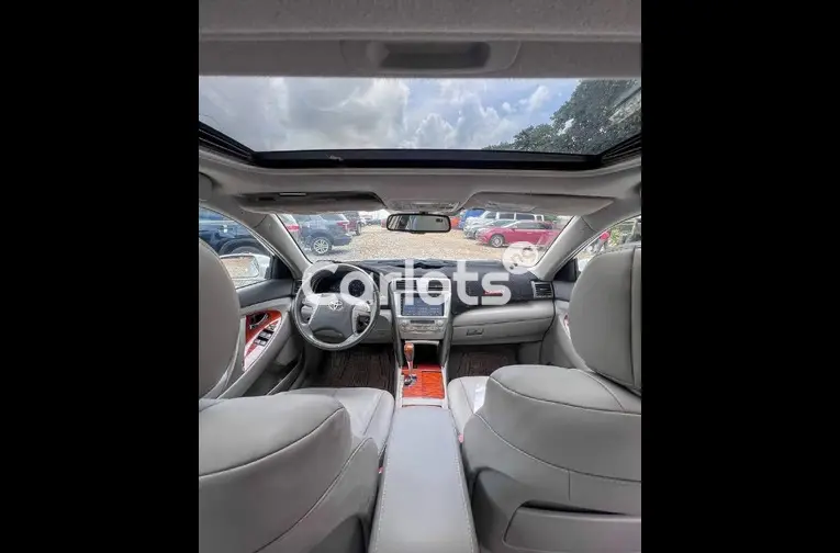 2010 TOYOTA CAMRY for sale in Abuja, FCT - photo 3 of 5