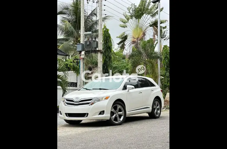 FOREIGN USED KEYLESS 2015 TOYOTA VENZA for sale in Abuja, FCT - thumbnail 2