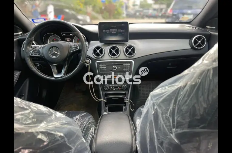 FOREIGN USED 2016 MERCEDES BENZ CLA250 for sale in Abuja, FCT - photo 2 of 5