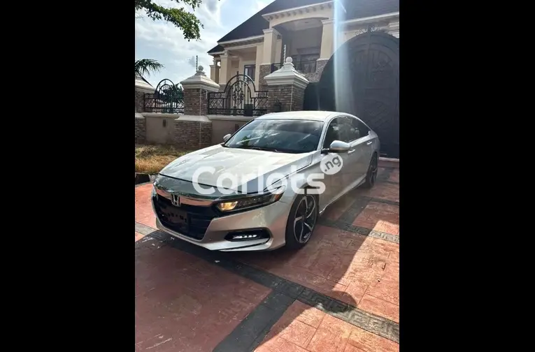 2019 HONDA ACCORD for sale in Abuja, FCT - photo 1 of 5