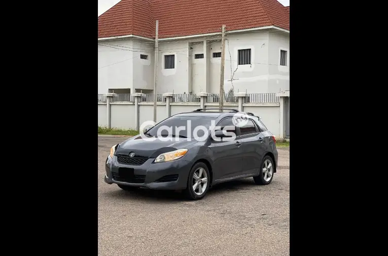 2010 TOYOTA MATRIX XR for sale in Kaduna