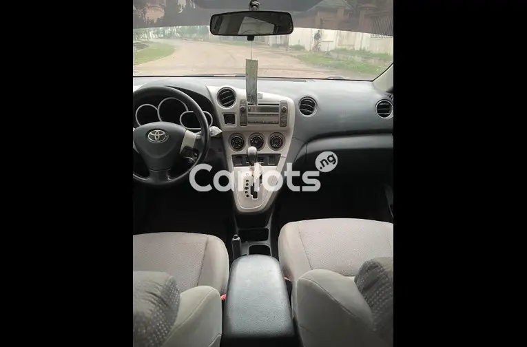 2010 TOYOTA MATRIX XR for sale in Kaduna, Kaduna - thumbnail 3