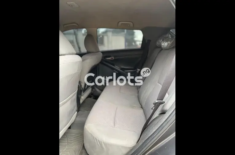 2010 TOYOTA MATRIX XR - 4/5
