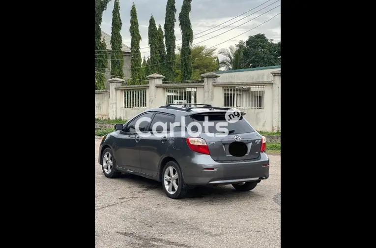 2010 TOYOTA MATRIX XR for sale in Kaduna, Kaduna - thumbnail 5