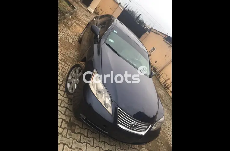 Registered 2009 Lexus ES350