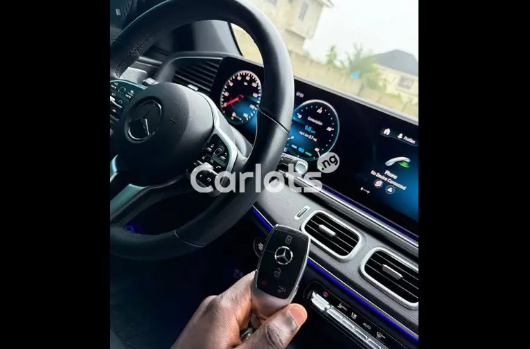 2023 MERCEDES BENZ  GL450 - 3/4