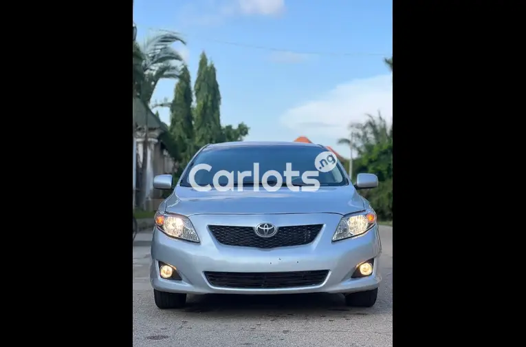 2009 TOYOTA COROLLA LE for sale in Kaduna