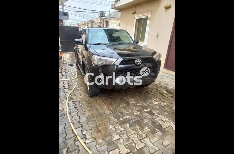 FEW MONTHS USED 2014 TOYOTA 4RUNNER for sale in Lagos - photo 1 of 5