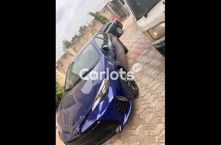 FOREIGN USED 2017 TOYOTA COROLLA SE for sale in Abuja