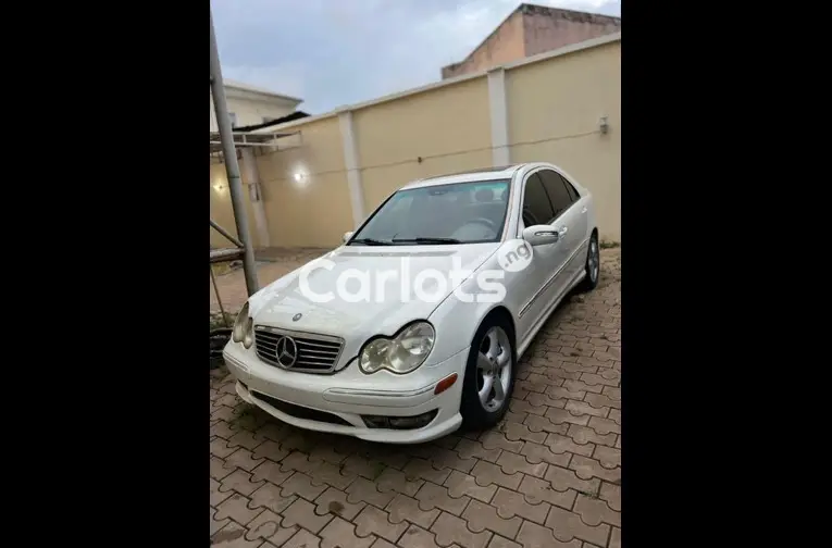 2006 MERCEDES BENZ C230