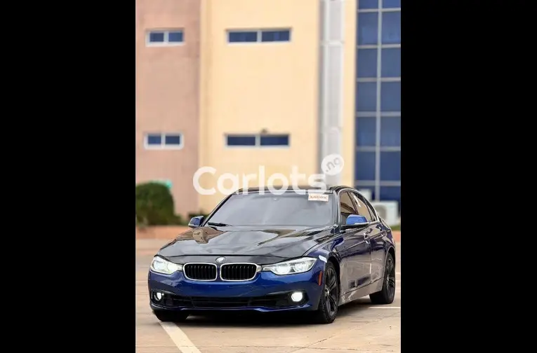 2017 BMW 3 SERIES 330i F30 for sale in Kaduna, Kaduna - photo 2 of 5