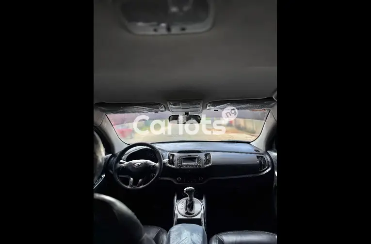 Nigerian Used 2013 KIA SPORTAGE for sale in Kaduna - photo 3 of 5