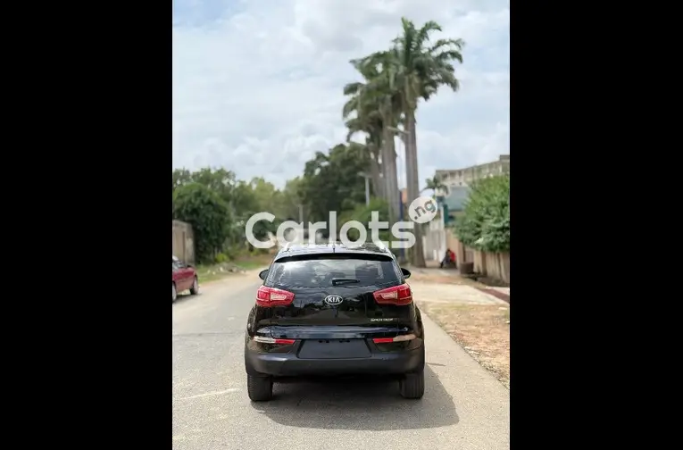 Nigerian Used 2013 KIA SPORTAGE for sale in Kaduna - thumbnail 5