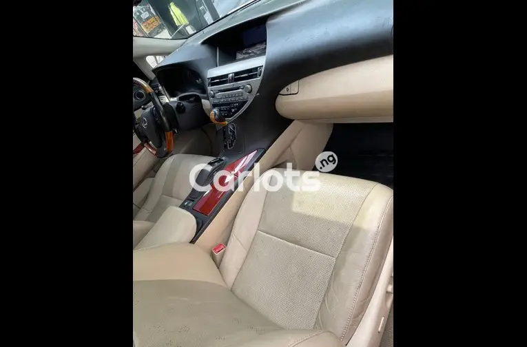 2016 UPGRADED LEXUS RX350 for sale in Lagos, Lagos - photo 2 of 5