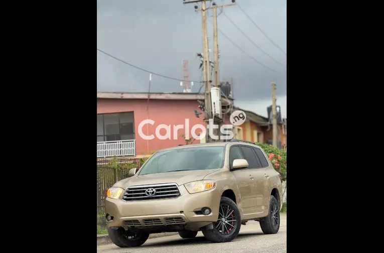 2008 TOYOTA HIGHLANDER