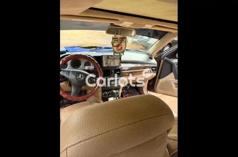 2010 MERCEDEZ BENZ GLK350 - 4/4