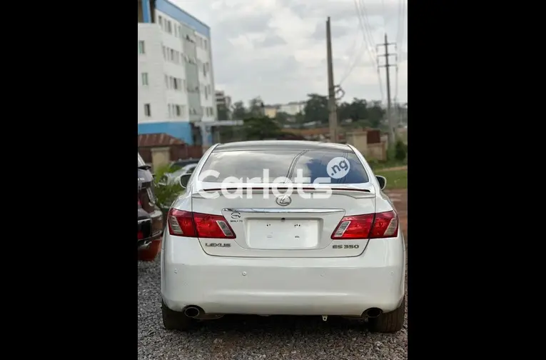Nigerian Used 2008 LEXUS ES350 for sale in Abuja, FCT - photo 5 of 5