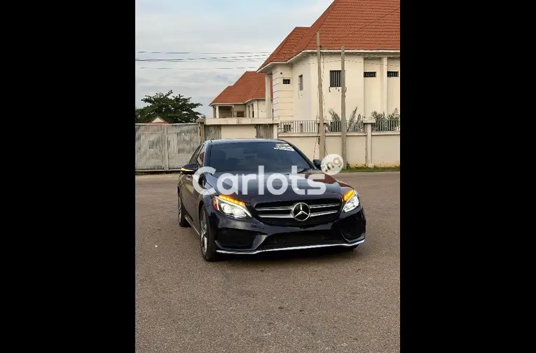 FOREIGN USED 2015 MERCEDES BENZ C300 FULL OPTION for sale in Kaduna, Kaduna - photo 1 of 5