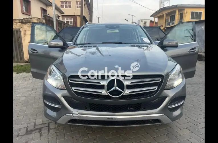 FOREIGN USED 2018 MERCEDES BENZ GLE350 for sale in Ogba, Lagos - photo 1 of 5
