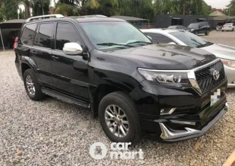 Super clean 2021 Toyota Land Cruiser Prado - 1/5