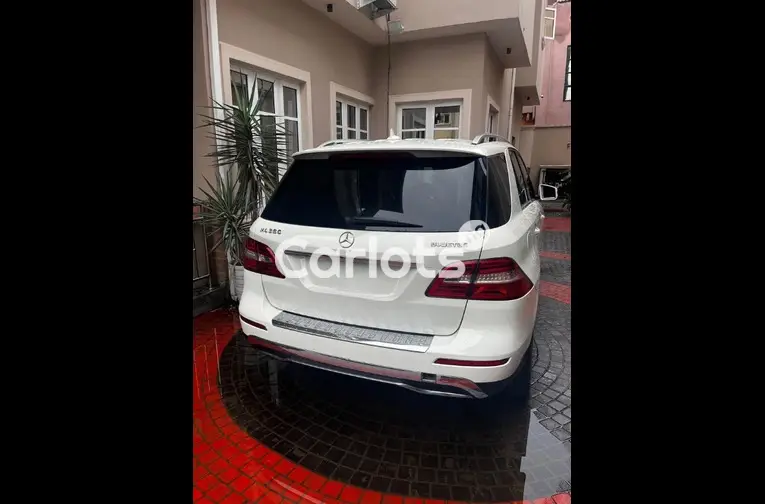 2013 MERCEDES BENZ ML350 DIESEL ENGINE for sale in Lagos, Lagos - thumbnail 5