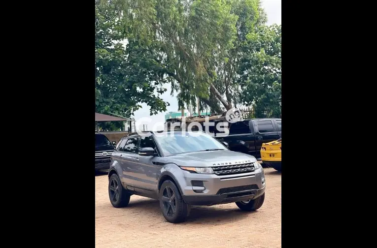 2013 RANGE ROVER EVOGUE for sale in Abuja, FCT - photo 1 of 4
