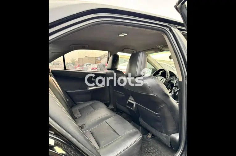 Nigerian Used 2013 TOYOTA CAMRY SE for sale in Abuja, FCT - photo 4 of 5