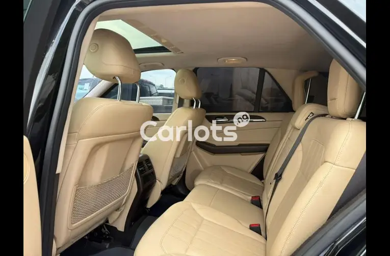 Nigerian Used 2017 UNREGISTERED MERCEDES BENZ GLE350 4MATIC for sale in Abuja, FCT - photo 4 of 5