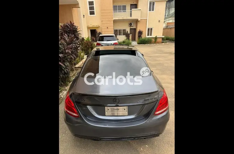 Nigerian Used 2016 KEYLESS MERCEDES BENZ C400 FULL OPTION for sale in Abuja, FCT - photo 5 of 5
