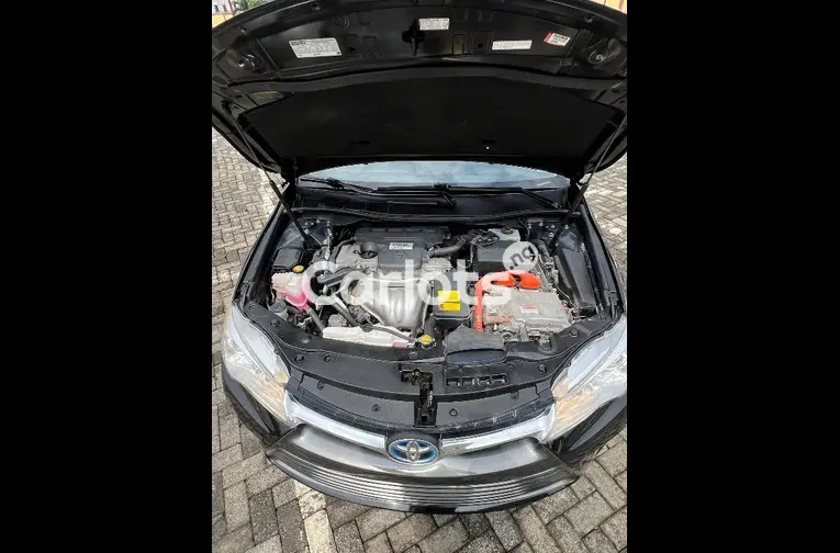 FOREIGN USED 2015 TOYOTA CAMRY HYBRID LE for sale in Isheri-Olofin, Lagos - thumbnail 4