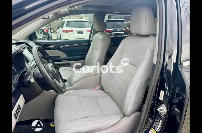 2015 Toyota Highlander Limited Prime - 3/5