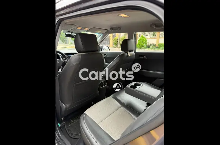 2018 Hyundai Creta - 4/5