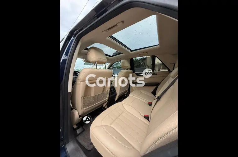 2017 Mercedes Benz GLE 350 4Matic - 4/5
