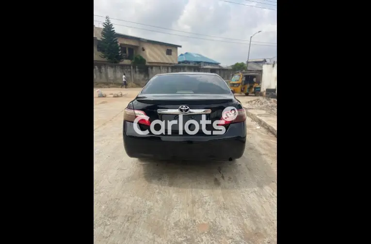 Super clean registered Toyota Camry 2008 - 2/5