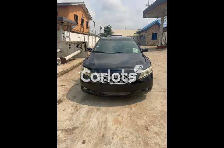 Super clean registered Toyota Camry 2008 - 3/5
