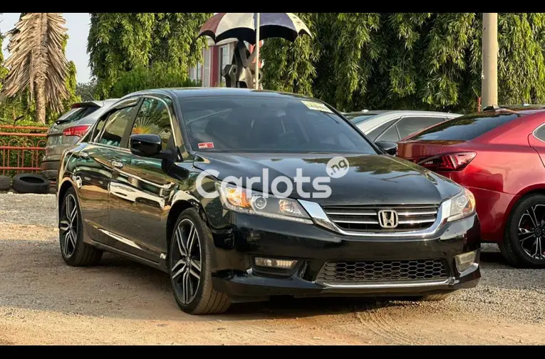 FOREIGN USED 2014 HONDA ACCORD SPORT for sale in Abuja