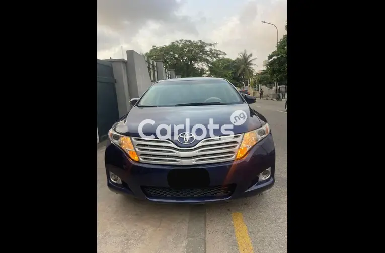 2010 KEYLESS TOYOTA VENZA FOUR CYLINDERS for sale in Lagos