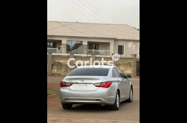 2012 HYUNDAI SONATA for sale in Kaduna, Kaduna - photo 4 of 5